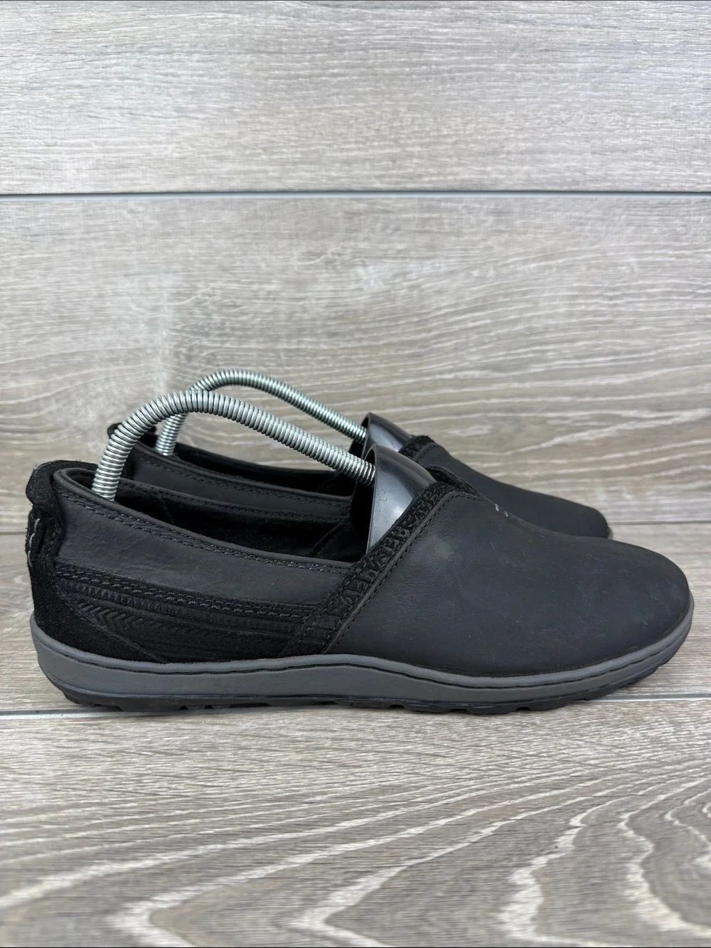 Merrell Ashland Women’s Sz 10 Black Leather Slip On Comfort Flat Loafers J42784
